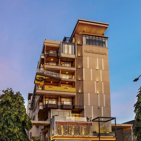 The Manohara Hotel Yogyakarta Pakualaman Exterior foto