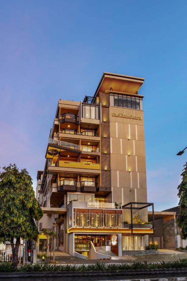 The Manohara Hotel Yogyakarta Pakualaman Exterior foto
